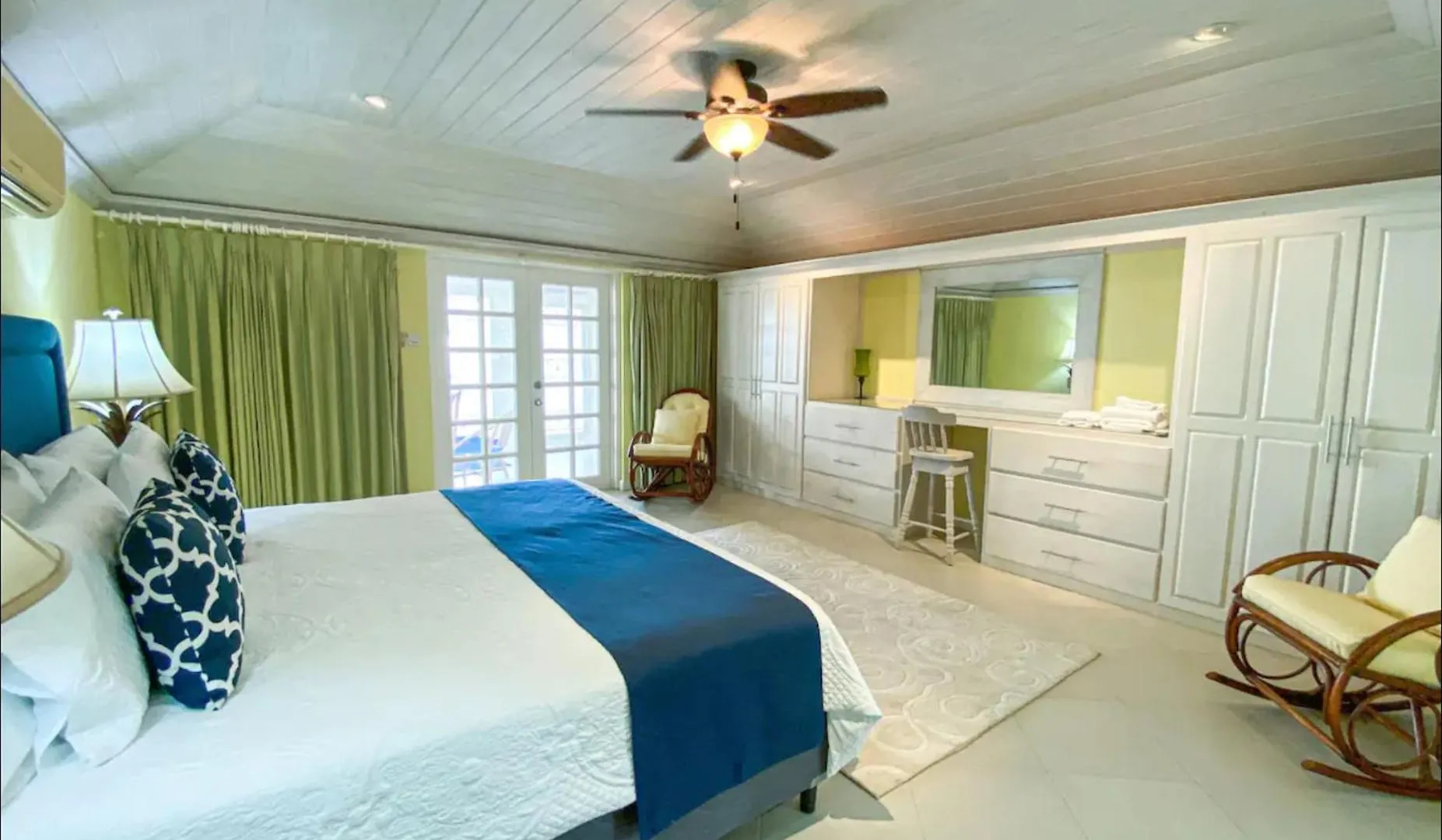 Luxury 4 Bed Modern Villa With Amazing Views Barbados