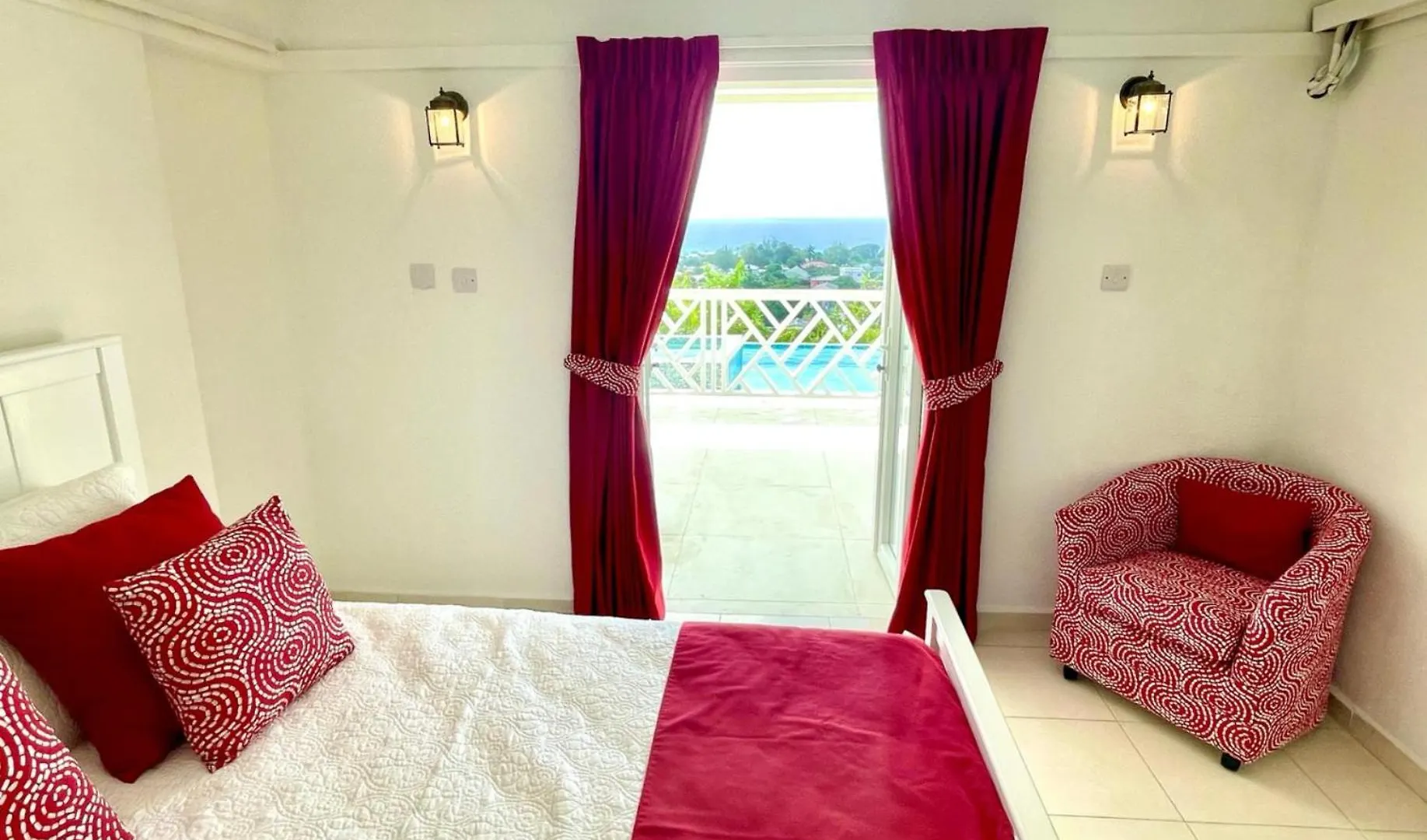 Luxury 4 Bed Modern Villa With Amazing Views Bridgetown