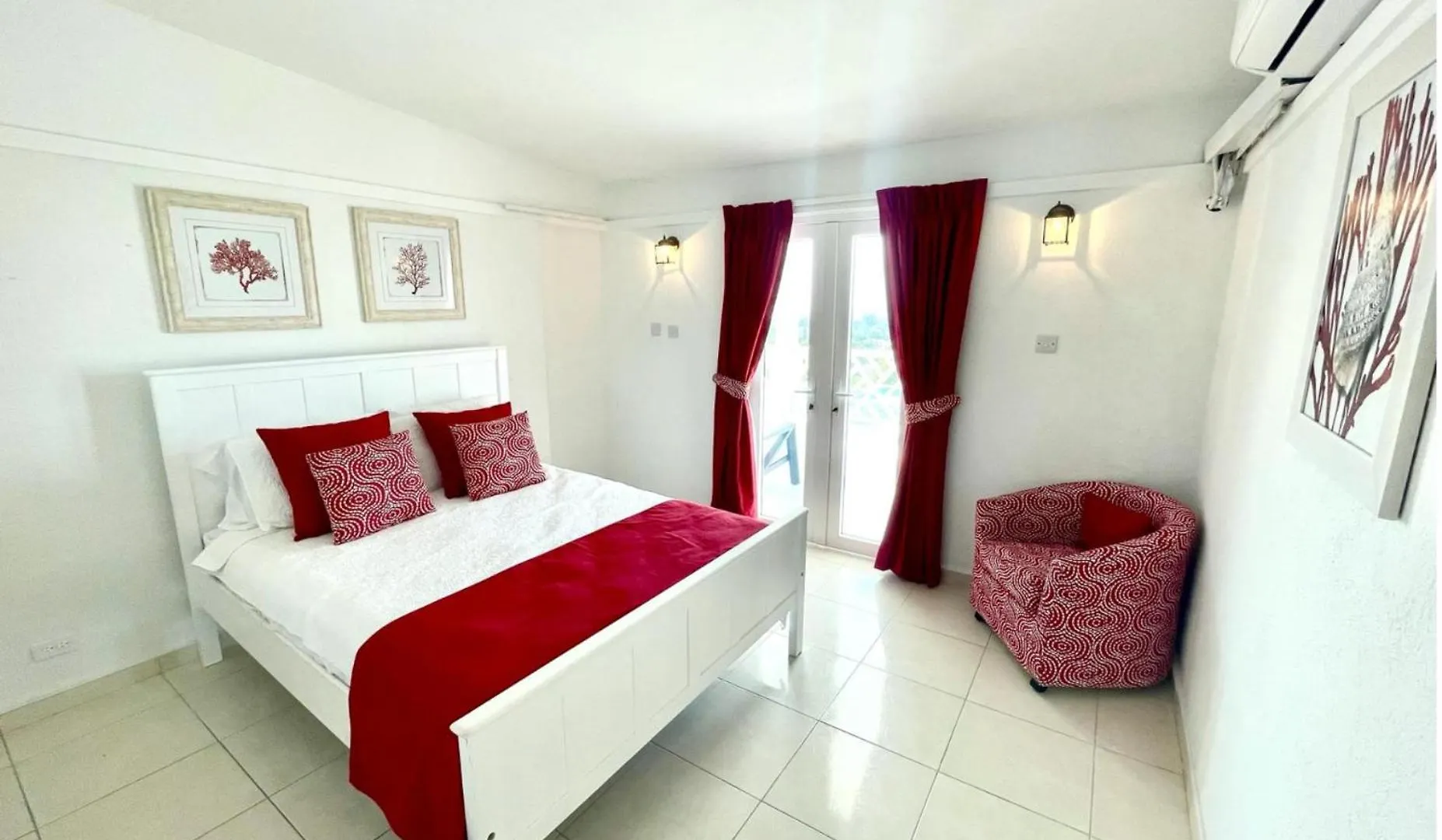 Luxury 4 Bed Modern Villa With Amazing Views Bridgetown